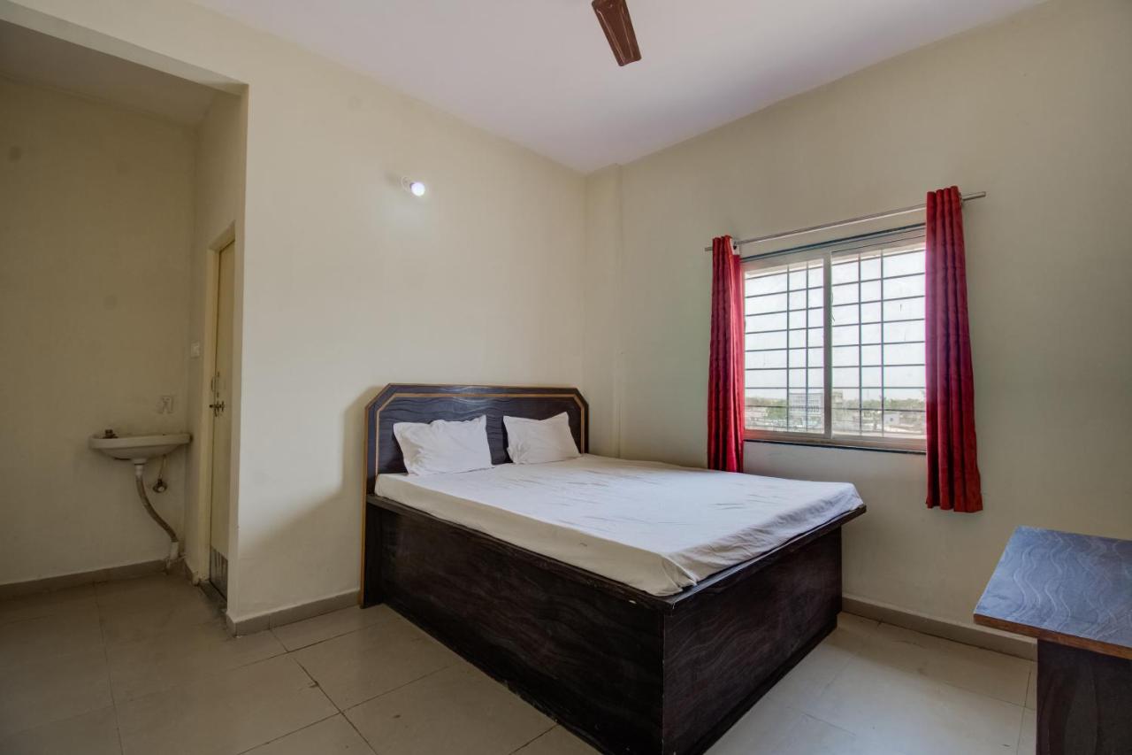 Spot On 73694 Hotel Prakash Sahāranpur Exterior photo
